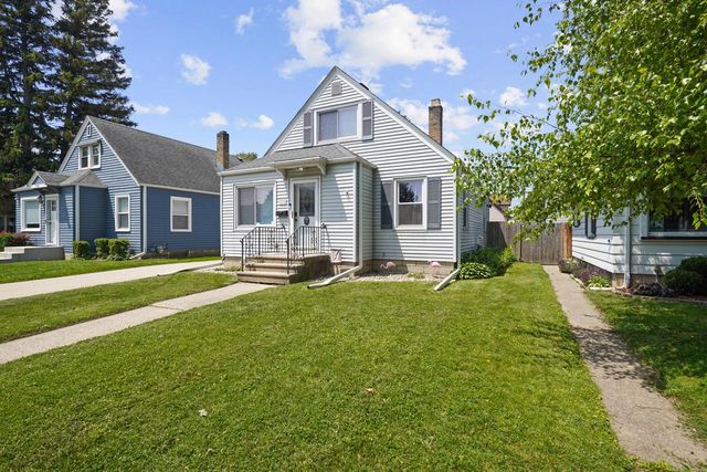 7018 31st AVENUE, Kenosha, WI 53142