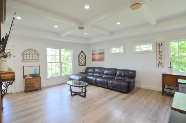 309 Bagby Road, Crittenden, KY 41030