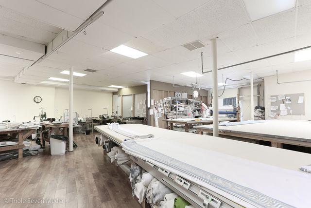 5802 W HIGGINS Avenue, Chicago, IL 60630