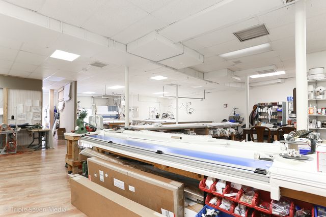 5802 W HIGGINS Avenue, Chicago, IL 60630