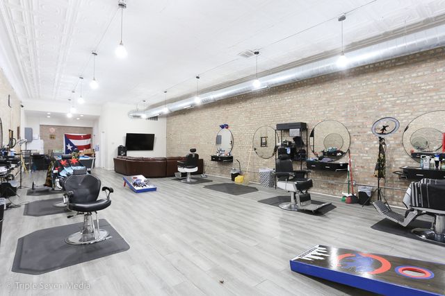 5802 W HIGGINS Avenue, Chicago, IL 60630