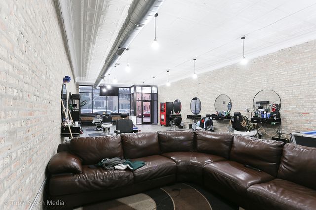 5802 W HIGGINS Avenue, Chicago, IL 60630