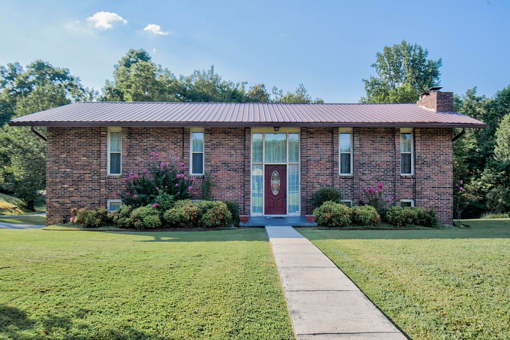 111 Hutton Court, Dayton, TN 37321