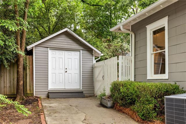 350 Brooks Avenue NE, Atlanta, GA 30307