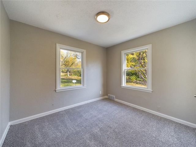 7433 Arleta Boulevard, Kansas City, MO 64132