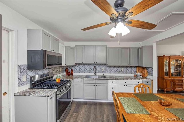 81 A Street, Niagara Falls, NY 14303