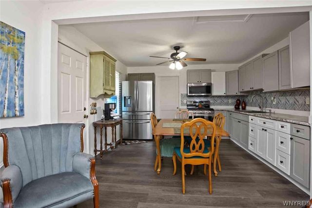 81 A Street, Niagara Falls, NY 14303