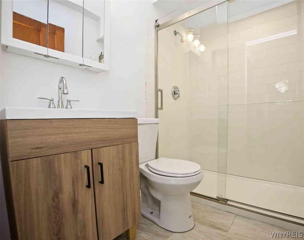 81 A Street, Niagara Falls, NY 14303