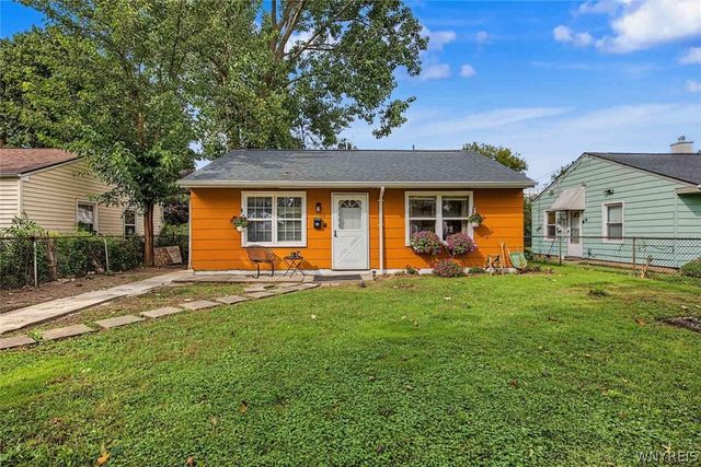 81 A Street, Niagara Falls, NY 14303