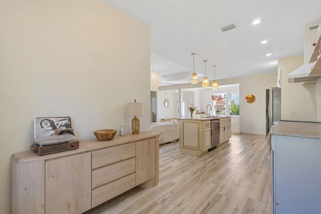 21128 S Lakeview Drive, West Panama City Beach, FL 32413