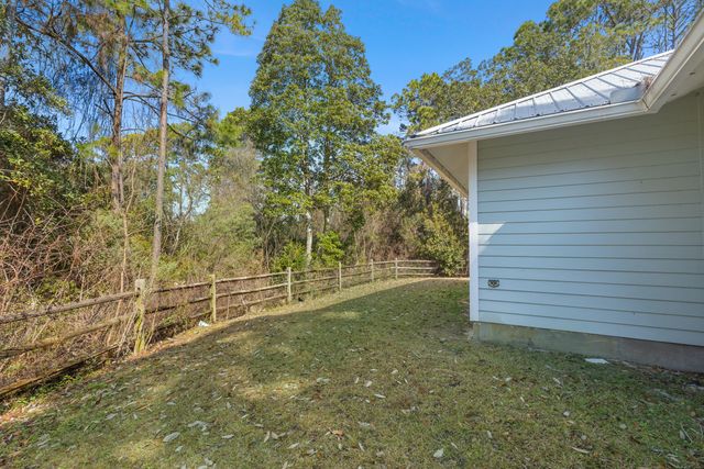 21128 S Lakeview Drive, West Panama City Beach, FL 32413