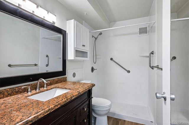 610 S Alton Way 11A, Denver, CO 80247