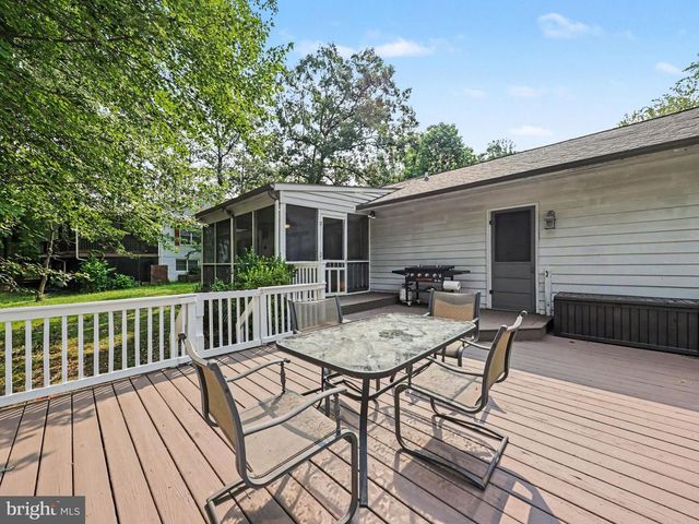 4303 LAKEVIEW PKWY, Locust Grove, VA 22508