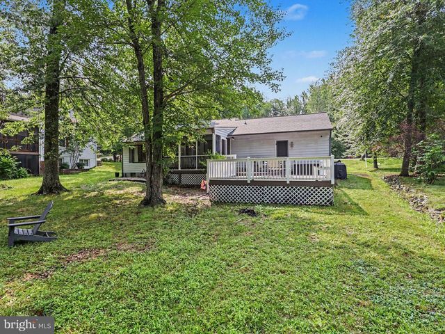 4303 LAKEVIEW PKWY, Locust Grove, VA 22508