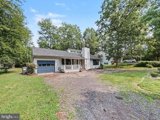 4303 LAKEVIEW PKWY, Locust Grove, VA 22508