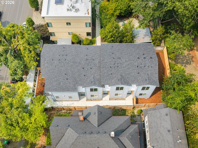 2727 Se Clinton St, Portland, OR 97202