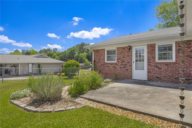 205 Meadow Lane, Easley, SC 29642