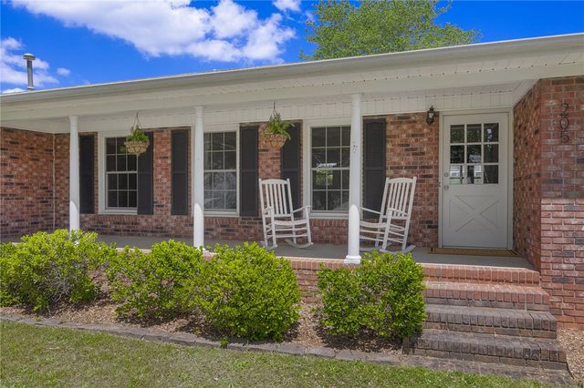 205 Meadow Lane, Easley, SC 29642