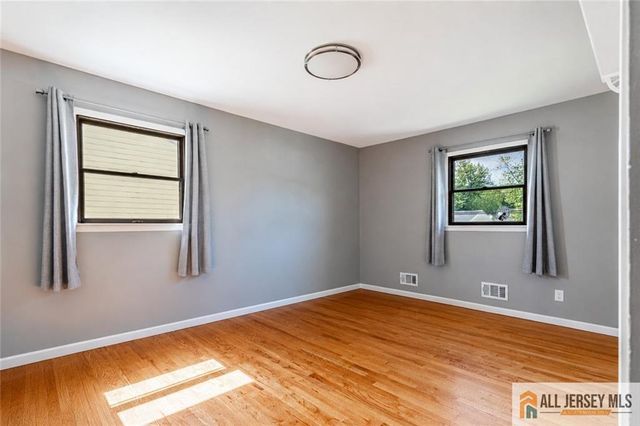 16 W Susan Street, Hazlet, NJ 07730