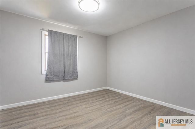 16 W Susan Street, Hazlet, NJ 07730