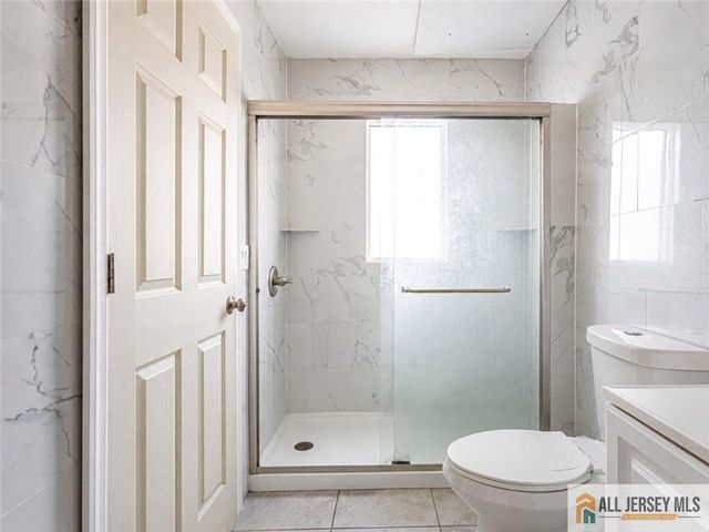 16 W Susan Street, Hazlet, NJ 07730