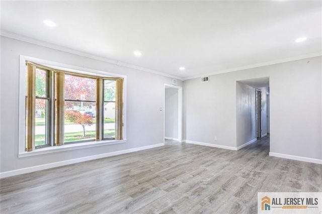 16 W Susan Street, Hazlet, NJ 07730