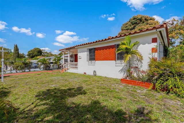 9201 NW 33rd Ave Road, Miami, FL 33147