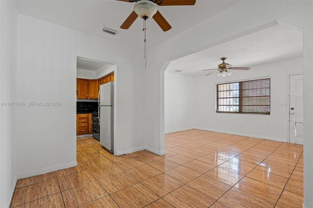 9201 NW 33rd Ave Road, Miami, FL 33147