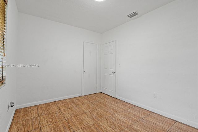 9201 NW 33rd Ave Road, Miami, FL 33147
