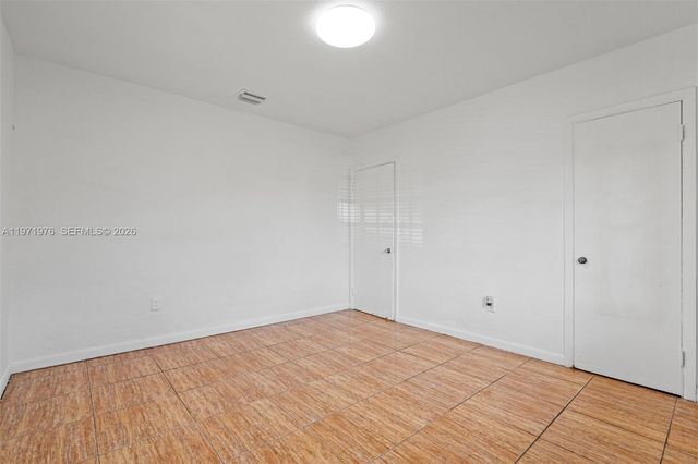 9201 NW 33rd Ave Road, Miami, FL 33147