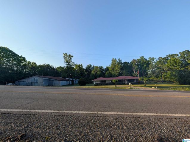 1350 US HIGHWAY 278 W, Cullman, AL 35057