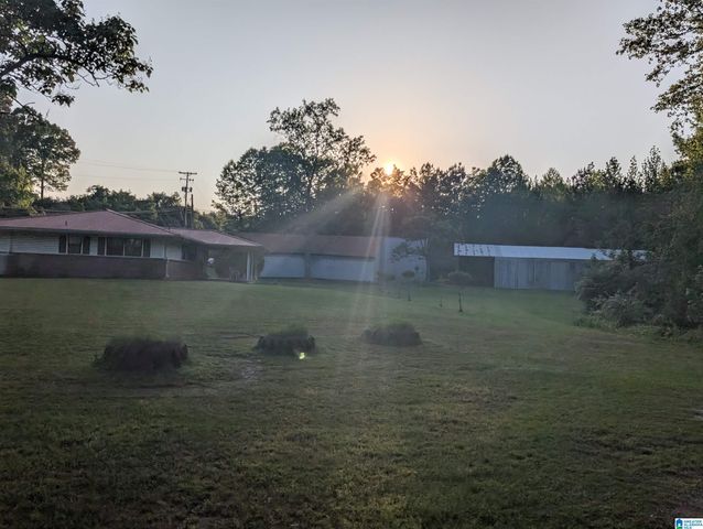 1350 US HIGHWAY 278 W, Cullman, AL 35057