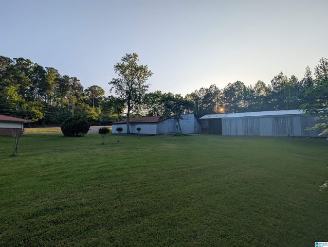 1350 US HIGHWAY 278 W, Cullman, AL 35057