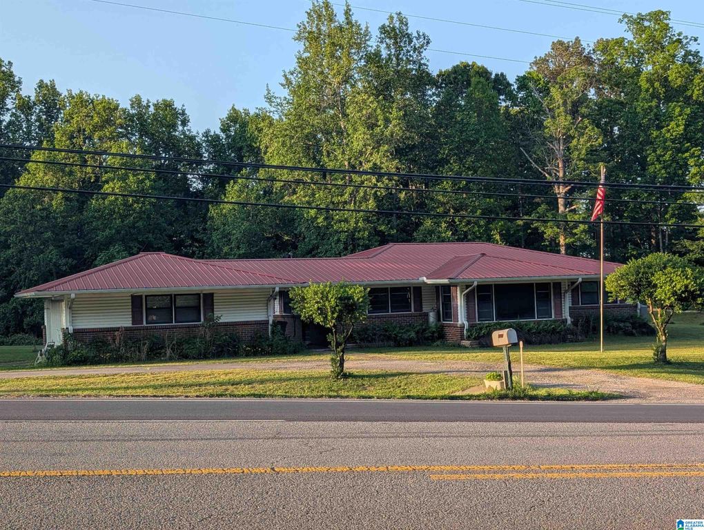 1350 US HIGHWAY 278 W, Cullman, AL 35057