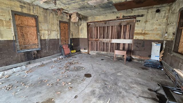 205 E Market Street, Laurel, IA 50141