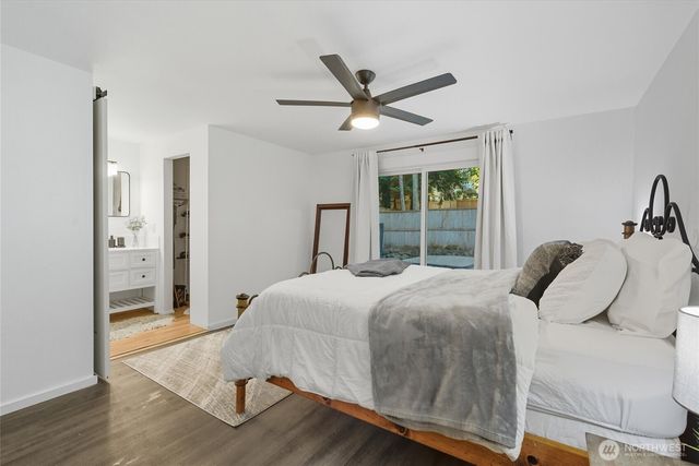 1210 NW Huckle Drive, Bremerton, WA 98311