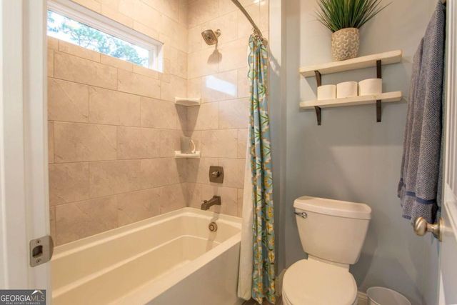 128 Magnolia Drive, Baxley, GA 31513