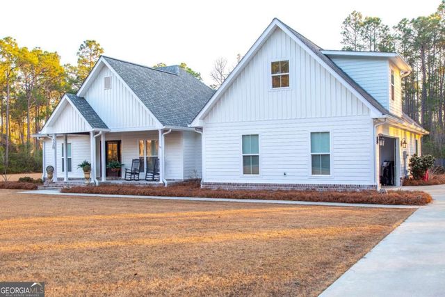 128 Magnolia Drive, Baxley, GA 31513