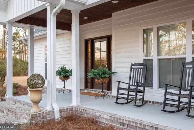 128 Magnolia Drive, Baxley, GA 31513