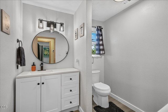 1825 Hybiscus Street, Medford, OR 97504