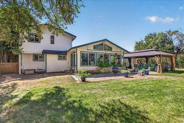 1825 Hybiscus Street, Medford, OR 97504