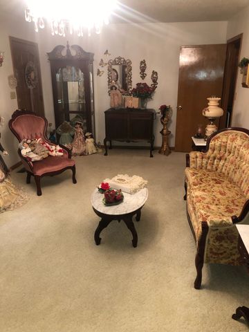 5279 Oak Grove Rd, Red Boiling Springs, TN 37150