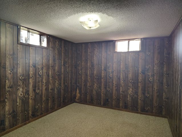 5279 Oak Grove Rd, Red Boiling Springs, TN 37150