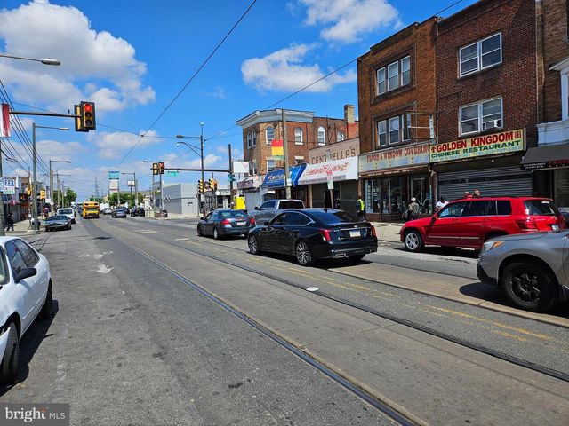 6208 WOODLAND AVE, Philadelphia, PA 19142