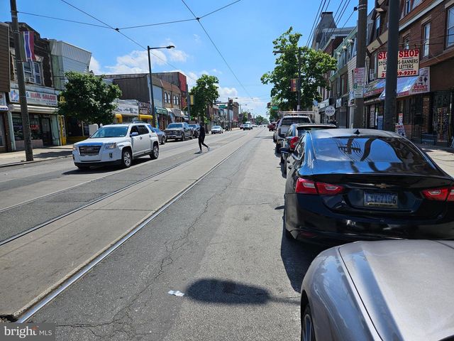 6208 WOODLAND AVE, Philadelphia, PA 19142