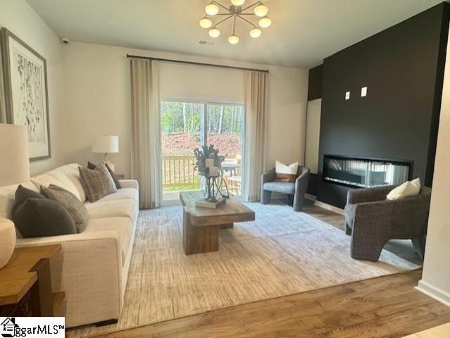 66 Broad River Way, Greenville, SC 29607