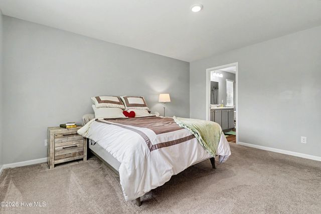 23 Staples Mill Drive NW, Supply, NC 28462