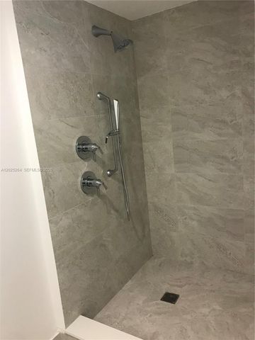 488 NE 18th St 3002, Miami, FL 33132
