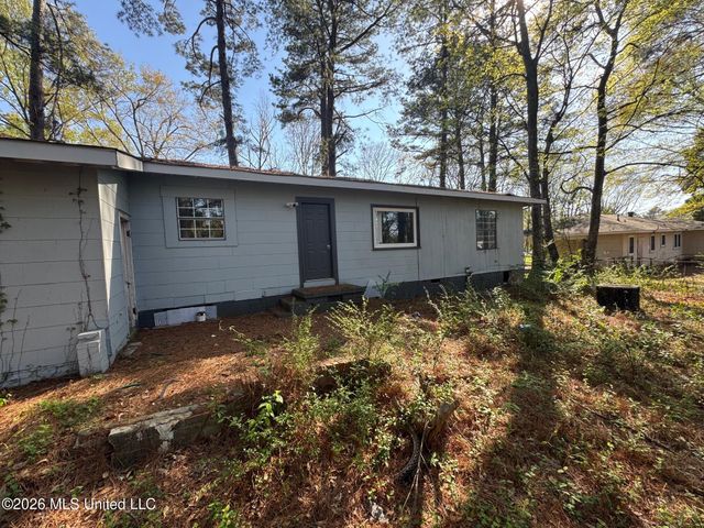 130 Cedars Of Lebanon Road, Jackson, MS 39206