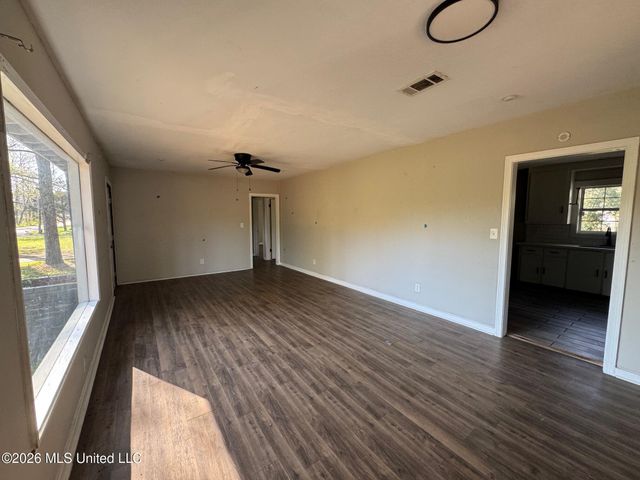 130 Cedars Of Lebanon Road, Jackson, MS 39206